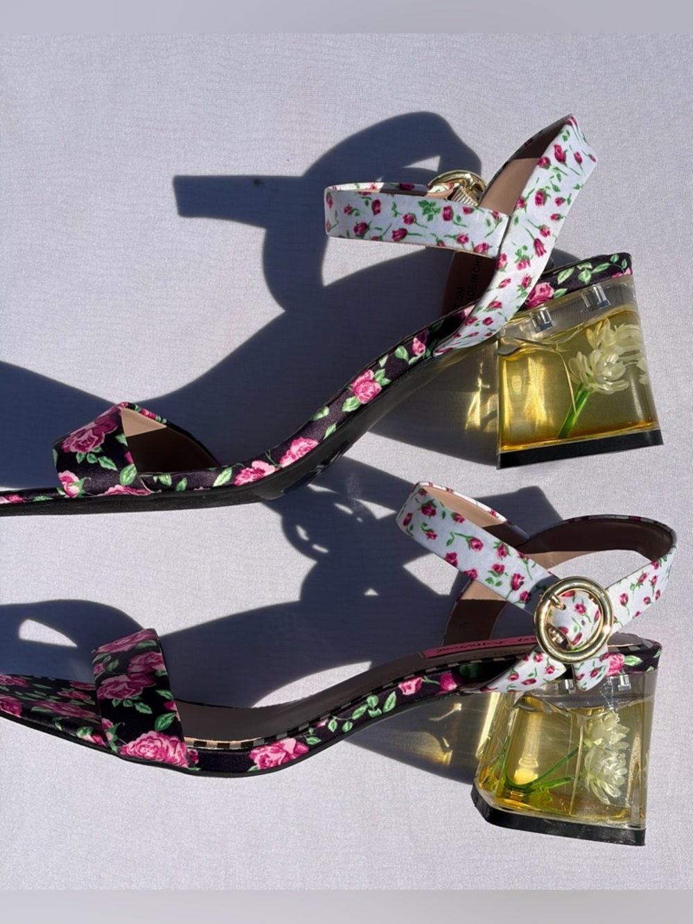 Betsey Johnson Livvie Floating Flower Reain Heel Size 7.5 Retro Pop Statement - Picture 2 of 10